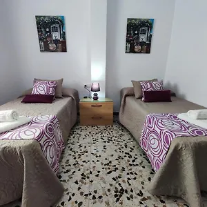 https://casa-chani-conil-de-la-frontera-11140.es-andalucia.com
